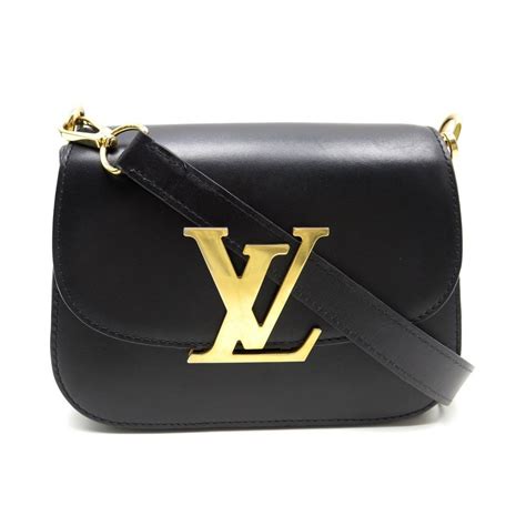 louis vuitton vivienne purse.